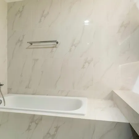 De Lux Madison Best Central 2 Bedrooms 2 Baths, Pool Gym Ho Chi Minh City Exterior photo